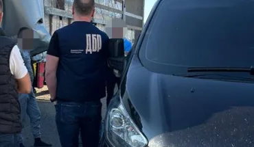 ДБР на Закарпатті викрило чергову схему незаконного переправлення чоловіків через кордон (3)