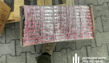 На Буковині ДБР викрило контрабанду цигарок на 4,5 млн грн, які перевозили до Європи у цистернах з-під пального (1)