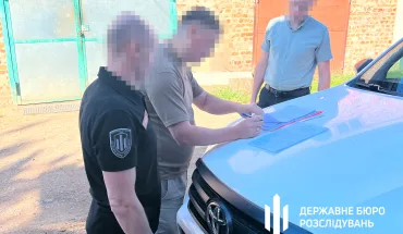 ДБР розслідує протиправні дії двох прокурорів, яким повідомлено про підозри у викраденні документів та розголошенні даних слідства та хабарництві 3