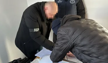 ДБР повідомило про підозру 5 інспекторам митного посту «Житомир-Центральний» (1)
