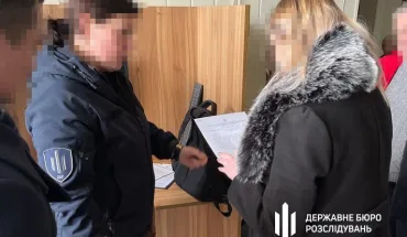 ДБР викрило правоохоронницю, яка викрала гроші з речових доказів
