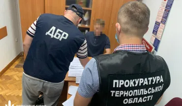 За матеріалами ДБР судитимуть 8 податківців Тернопільщини, які знищили конфіскований алкоголь на сотні тисяч гривень