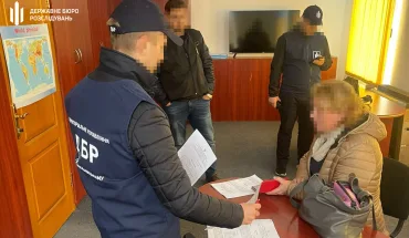 ДБР повідомило про підозру заступниці директора Житомирського ліцею, яка виправдовувала путіна та чекала на «руській мір» (2)