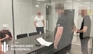 ДБР повідомило про підозру посадовцю КДМА, який під час війни організував схему поборів зі столичних автоперевізників (3)