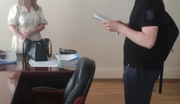 provelo-obshuki-u-kerivnici-odnogo-z-regionalnih-upravlin-podatkovoi-yaka-kuplyala-elitnu-neruhomist-u-kievi-ta-splachuvala-podatki-v-rf-2