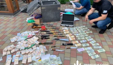 Підозри екскерівництву Міністерства оборони та менеджменту «Кузні на Рибальському»: ДБР проводить слідчі дії (ВІДЕО)