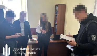 На Волині ДБР затримало посадовця Держслужби з питань праці, який за хабар обіцяв «зам’яти» факт загибелі неповнолітнього на виробництві (1)