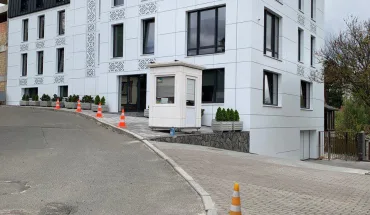 Незаконна забудова в зоні Києво-Печерської Лаври. ДБР провело обшуки в КМДА (ВІДЕО)