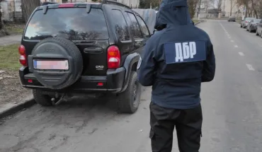 ДБР завадило продажу автомобілів, які були передані ЗСУ благодійним фондом (1)
