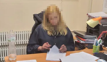 ДБР викрило посадовицю Харківської податкової, яка вимагала хабарі у місцевих підприємців (1)