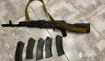 ДБР виявило в Запоріжжі центр промислового виробництва наркотиків та близько 1 тонни соломки опійного маку (1)
