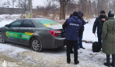 ДБР викрило маніпуляції з отримання зарплати в Харківському ізоляторі тимчасового тримання на 2 млн гривень (1)