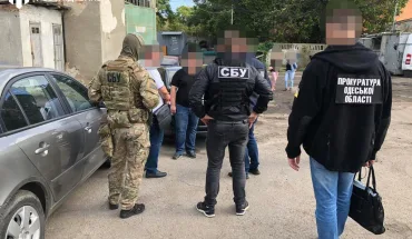 1200 доларів за умовно-дострокове звільнення - ДБР затримало посадовця Одеської виправної колонії 
