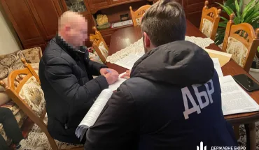 ДБР повідомило про підозру посадовцям сільради на Львівщині, які незаконно приватизували ділянки, запроєктовані під будівництво дороги (4)